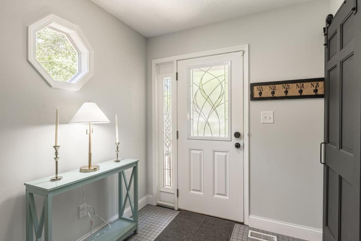 Coastal Comfort Meets Beachside Bliss Muskegon Exterior photo